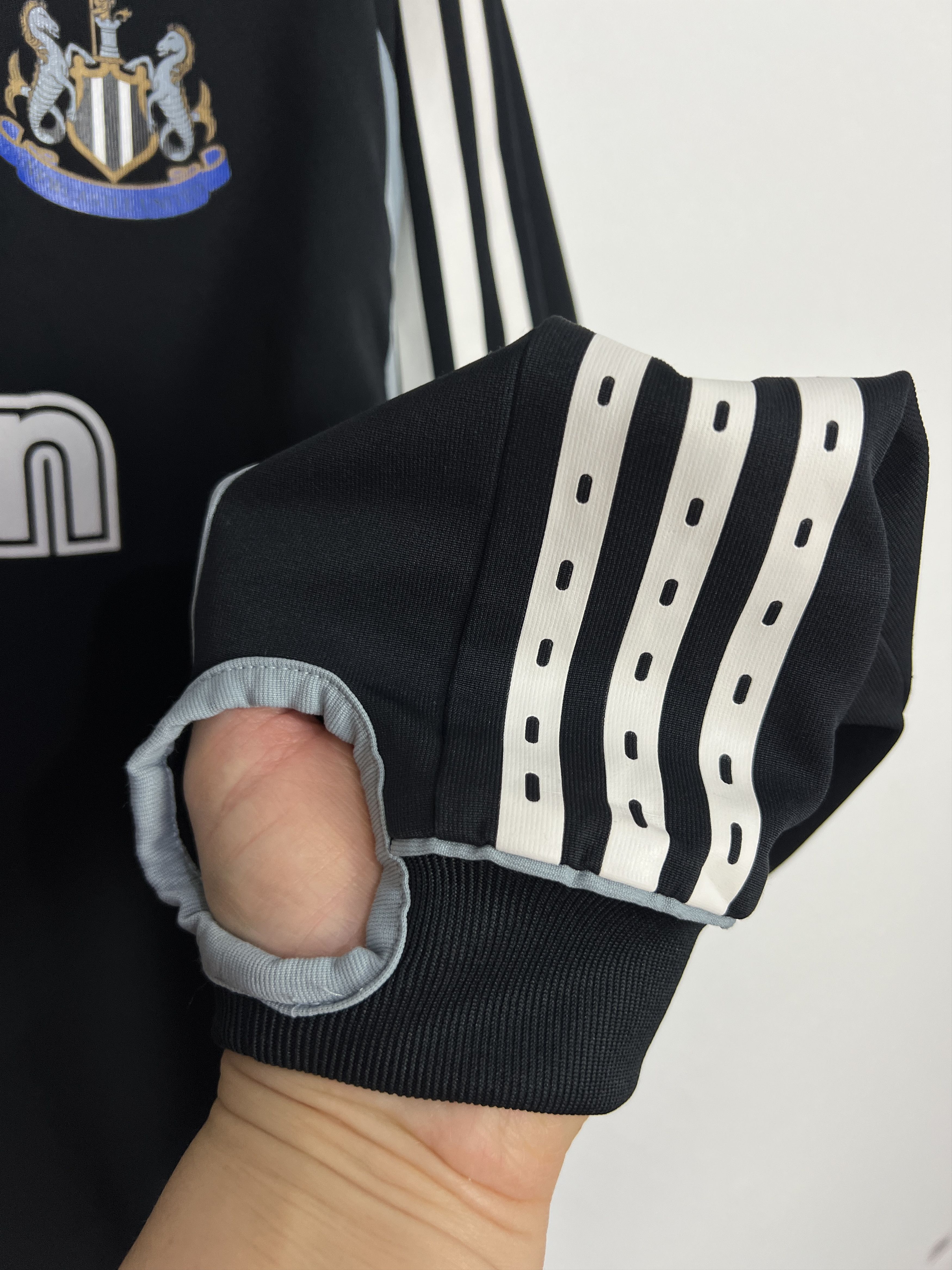 Adidas Newcastle United Player Issue Train Sweatshirt Jacket Size US L / EU 52-54 / 3 - 5 Thumbnail