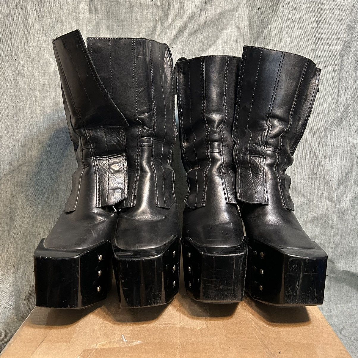 Rick Owens Rick Owens 22AW PULL ON Platform Boots Kiss Boots | Grailed