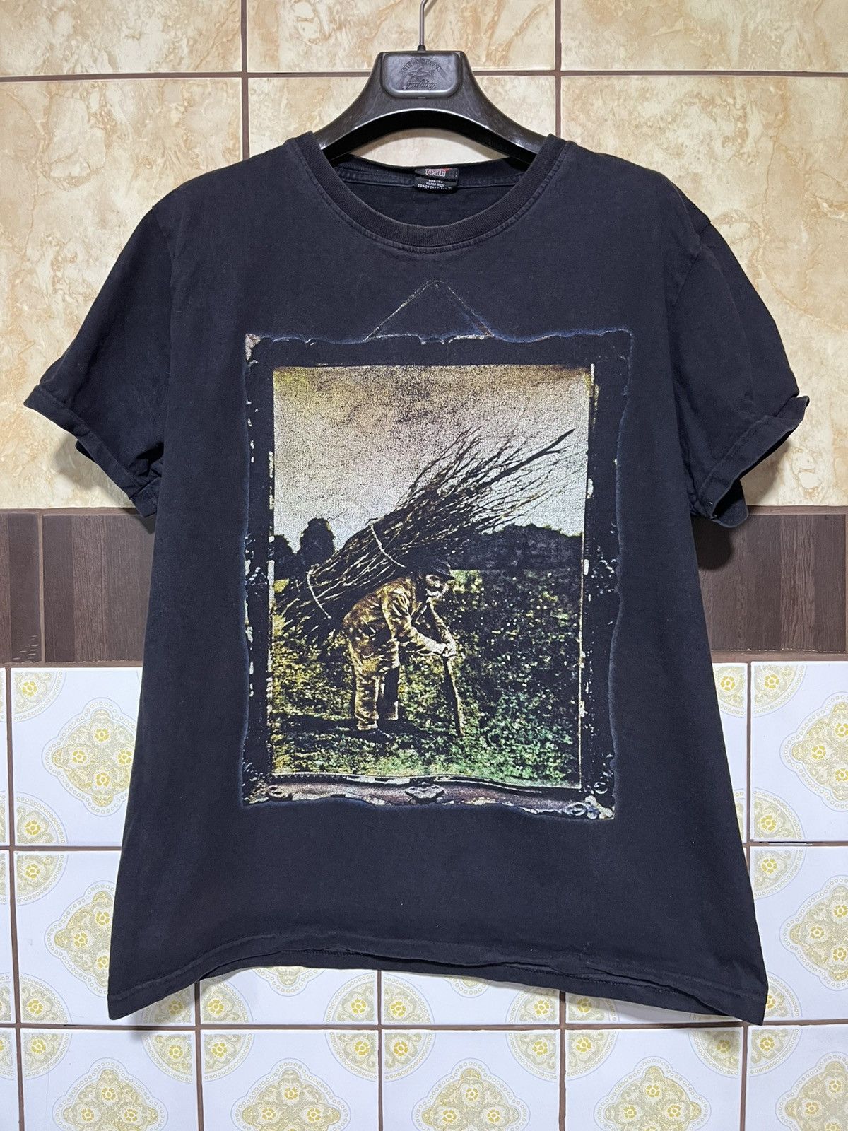 Led Zeppelin Led Zeppelin vintage RARE tee shirt Size US M / EU 48-50 / 2 - 1 Thumbnail