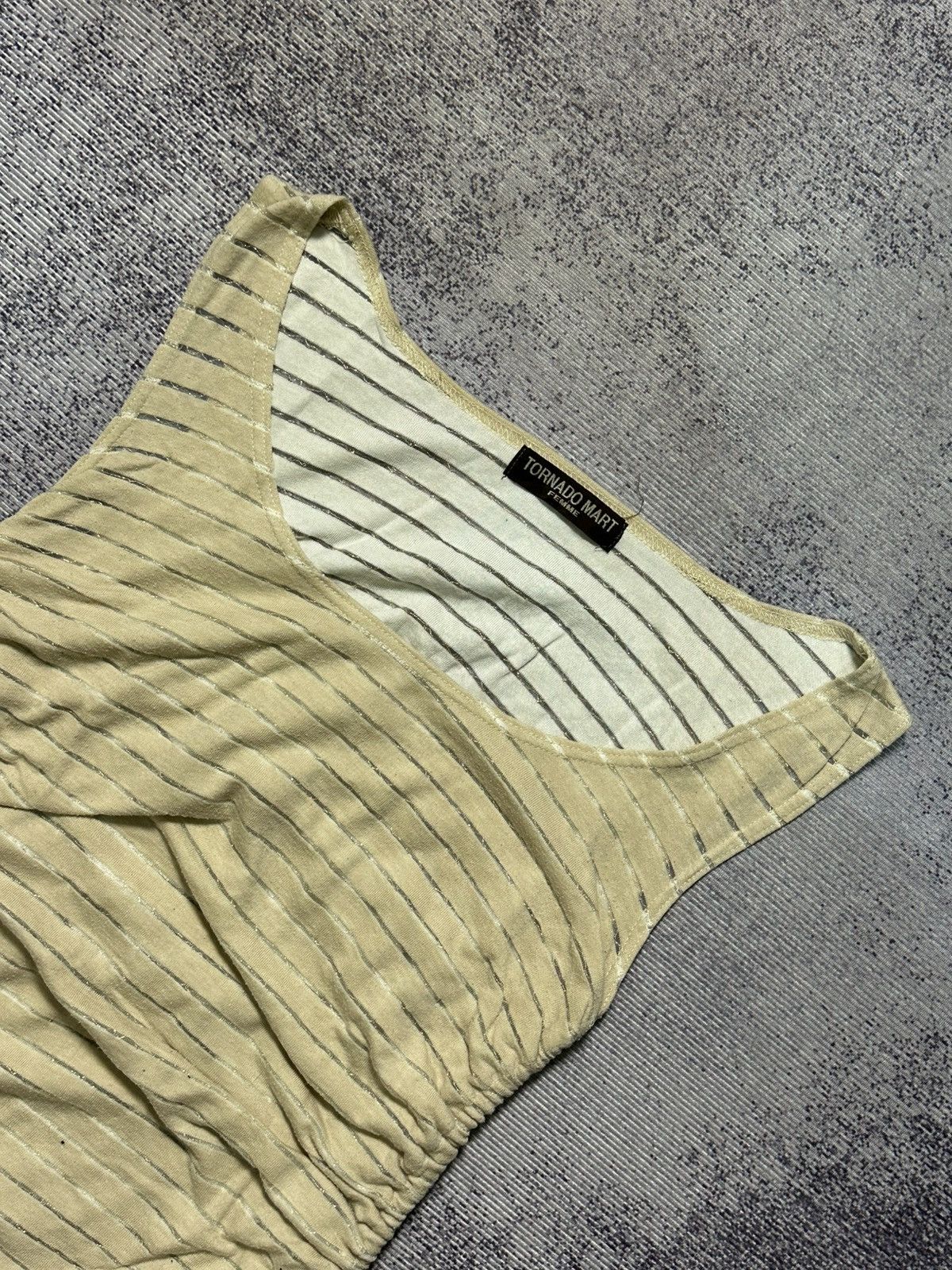 Tornado Mart Tornado Mart Crinkle Pleats Tank Top Y2k Style Size US XS / EU 42 / 0 - 3 Thumbnail