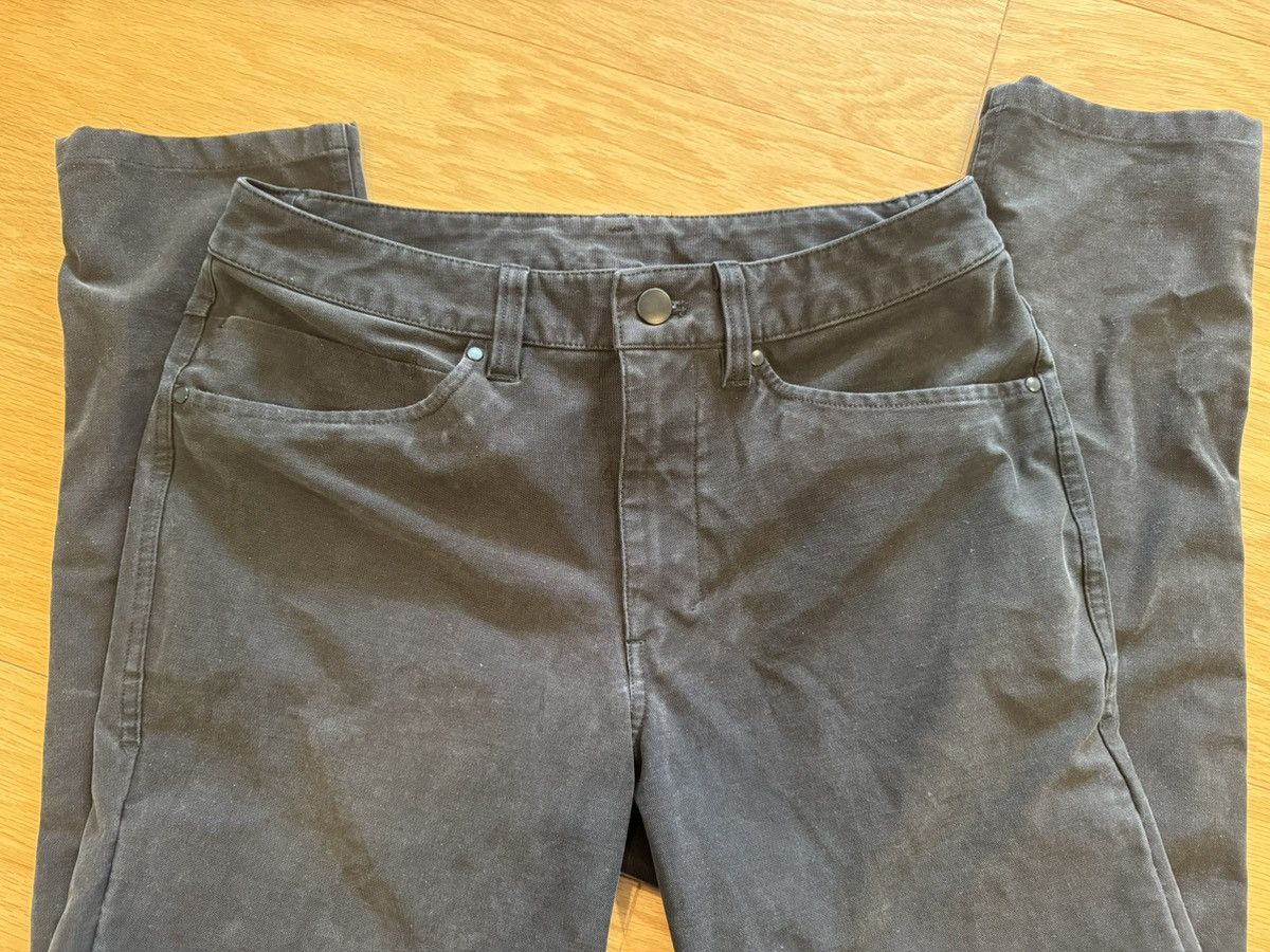 Lululemon Lululemon ABC Utilitech Pants Black Tapered 30x31 Size US 29 - 3 Thumbnail