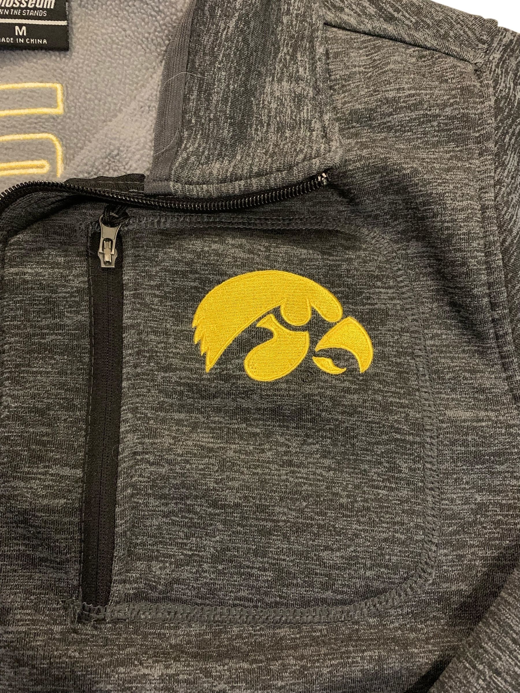 Colosseum Athletics Iowa Hawkeyes Jacket Size Men's M Gray Colosseum Size US M / EU 48-50 / 2 - 5 Thumbnail