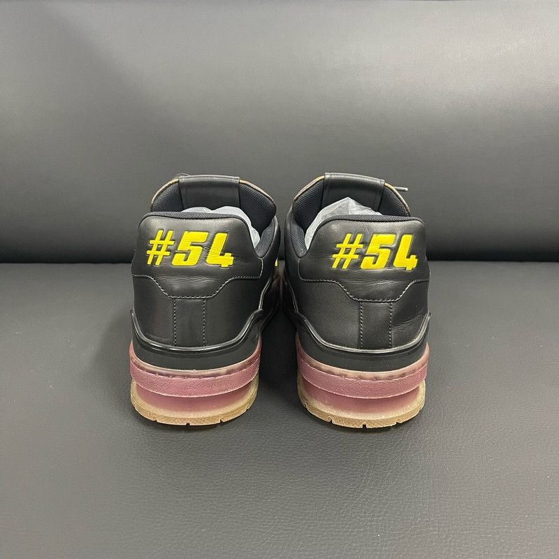 Louis Vuitton Louis Vuitton Trainer Casual Sneakers in Lakers Colors - Size US 8.5 / EU 41-42 - 4 Thumbnail