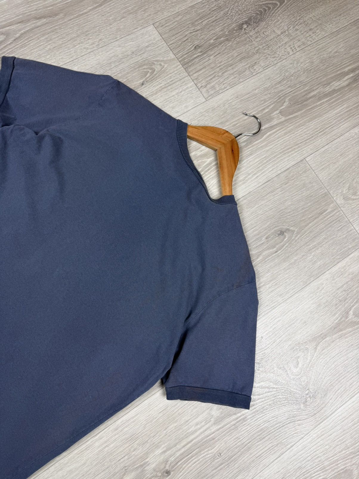 Dolce & Gabbana Vintage Dolce & Gabbana Distressed T-Shirt Big Logo Size L Size US L / EU 52-54 / 3 - 7 Thumbnail
