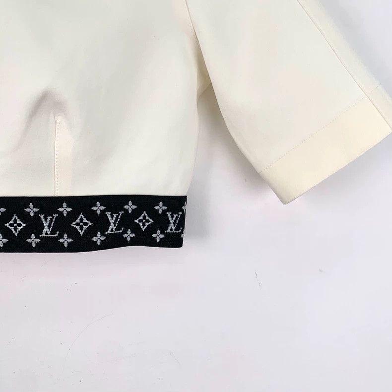 Louis Vuitton Louis Vuitton White label hem logo presbyopic short sleeve Size S / US 4 / IT 40 - 4 Thumbnail