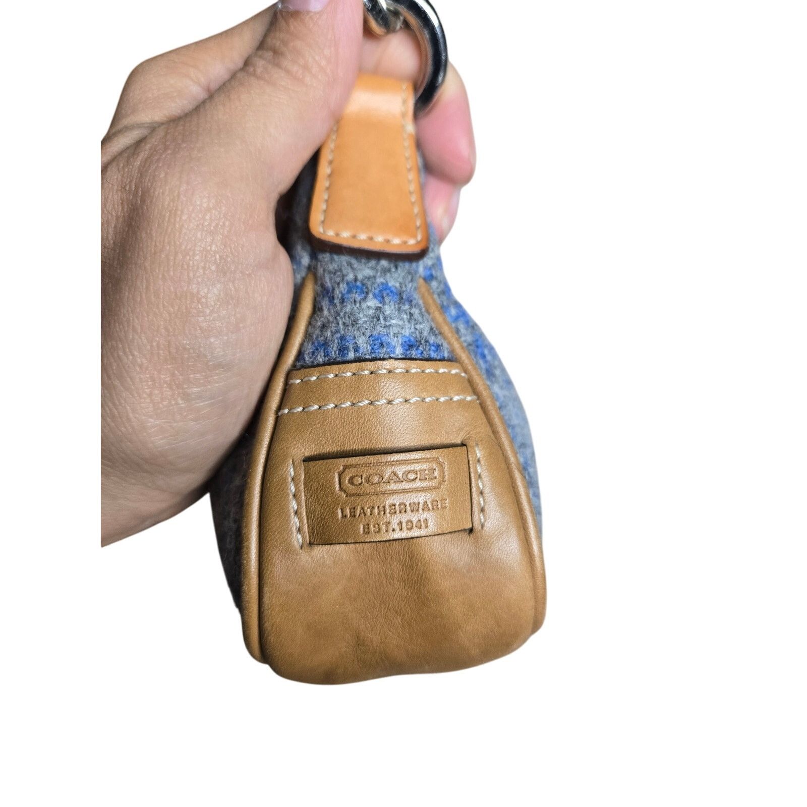 Coach Coach Y2K Vintage Coach Mini Hampton Plaid Buckle Demi Hobo Size ONE SIZE - 6 Thumbnail