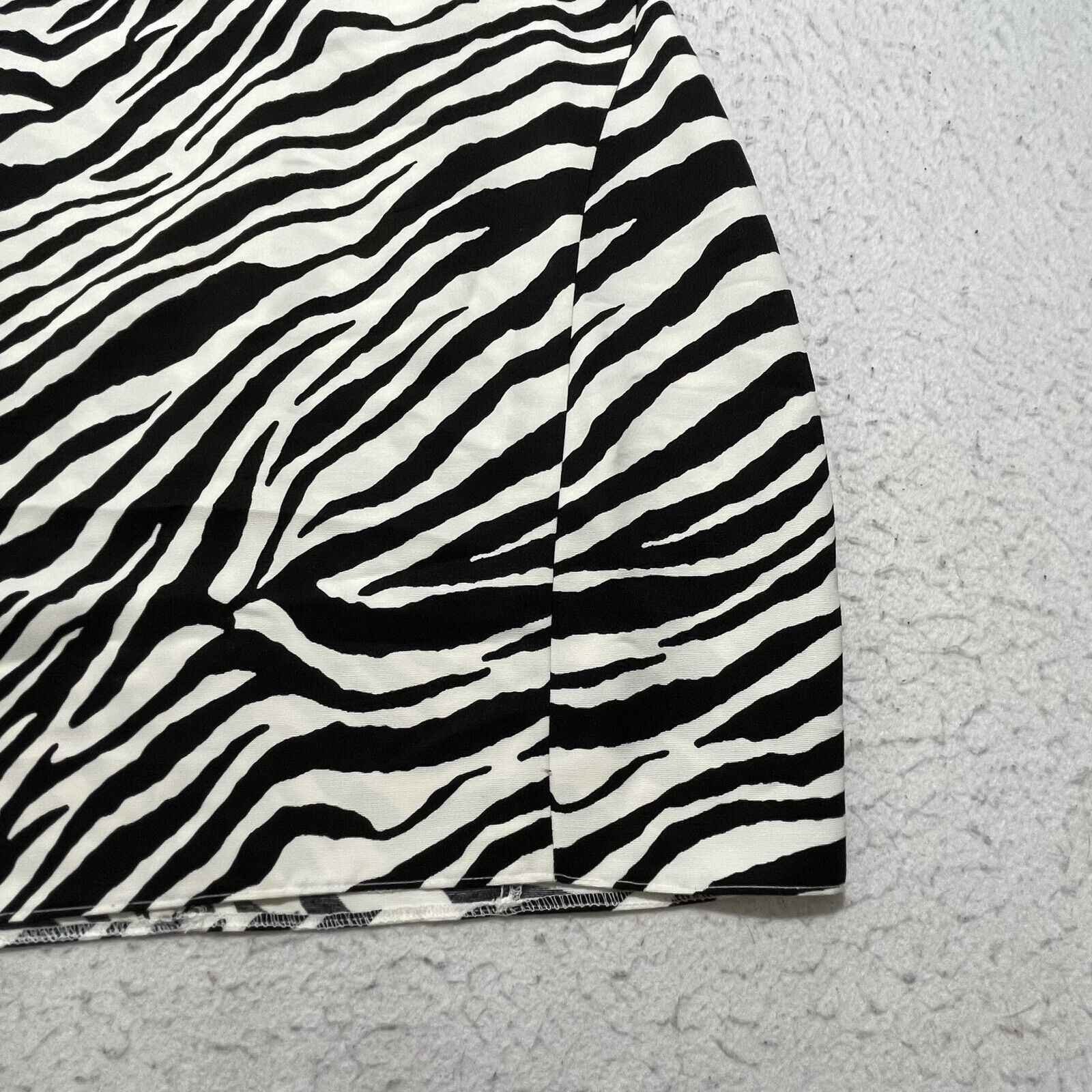 Asos ASOS Black White Zebra Structured Mini Dress Square Neck Size M / US 6-8 / IT 42-44 - 10 Thumbnail