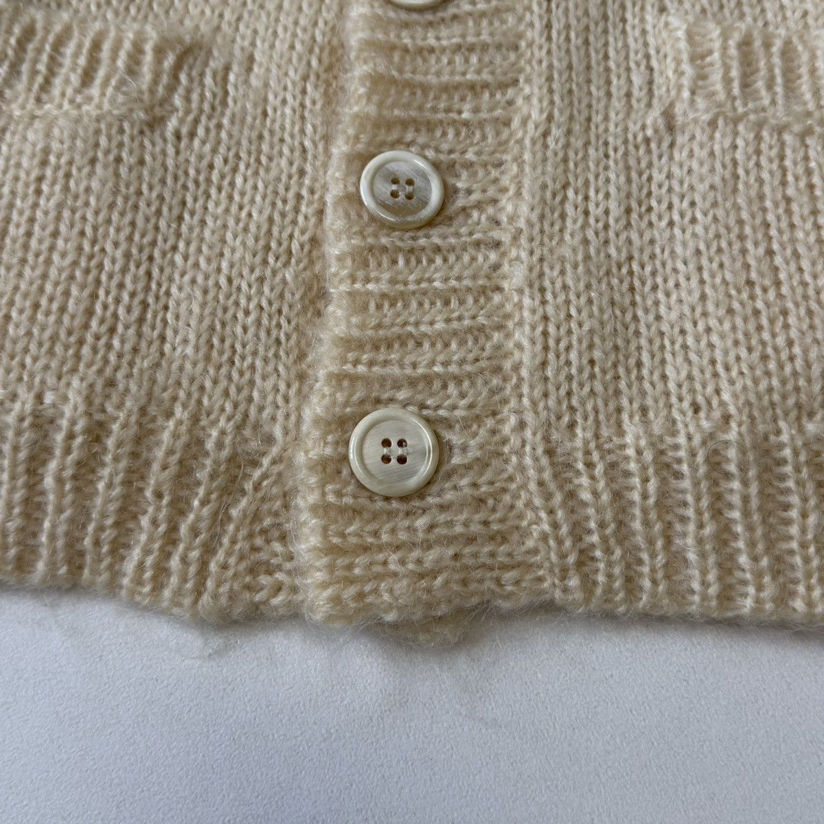 Comme des Garcons A/W 05 ‘Sheeps Fur’ Collar Cardigan Size XS / US 0-2 / IT 36-38 - 10 Thumbnail