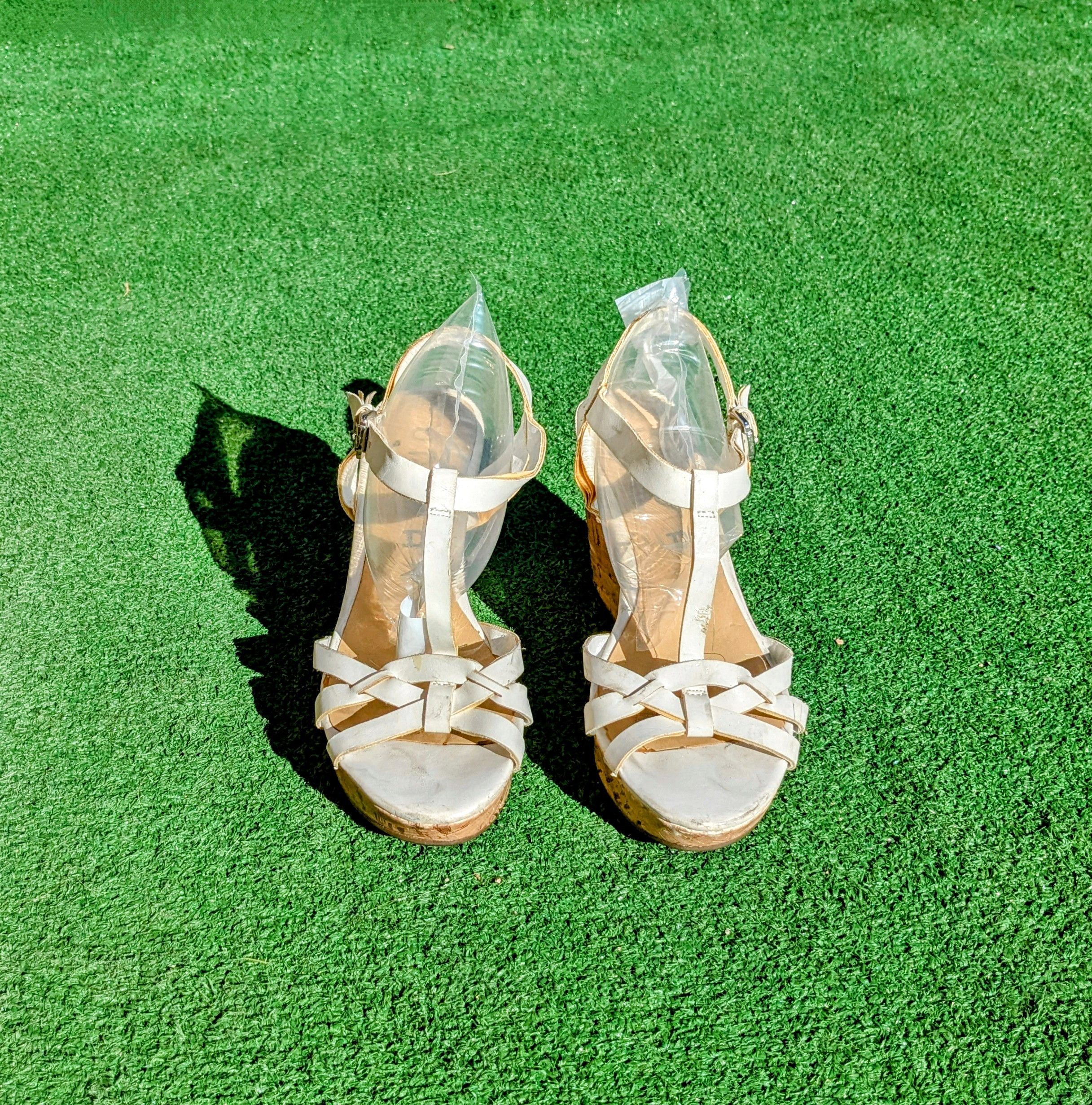 Other Unisa Kelsie Platform Cork Heel Wedge Strap Sandal Shoes Size US 6 / IT 36 - 7 Thumbnail