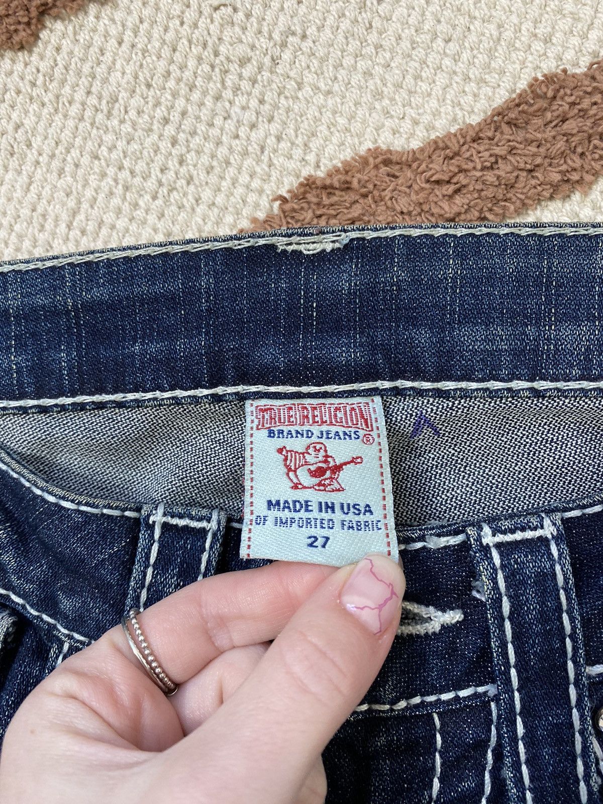 True Religion TRUE RELIGION SWAROVSKI DENIM CONTRAST STITCH PANTS Size 27" / US 4 / IT 40 - 7 Thumbnail