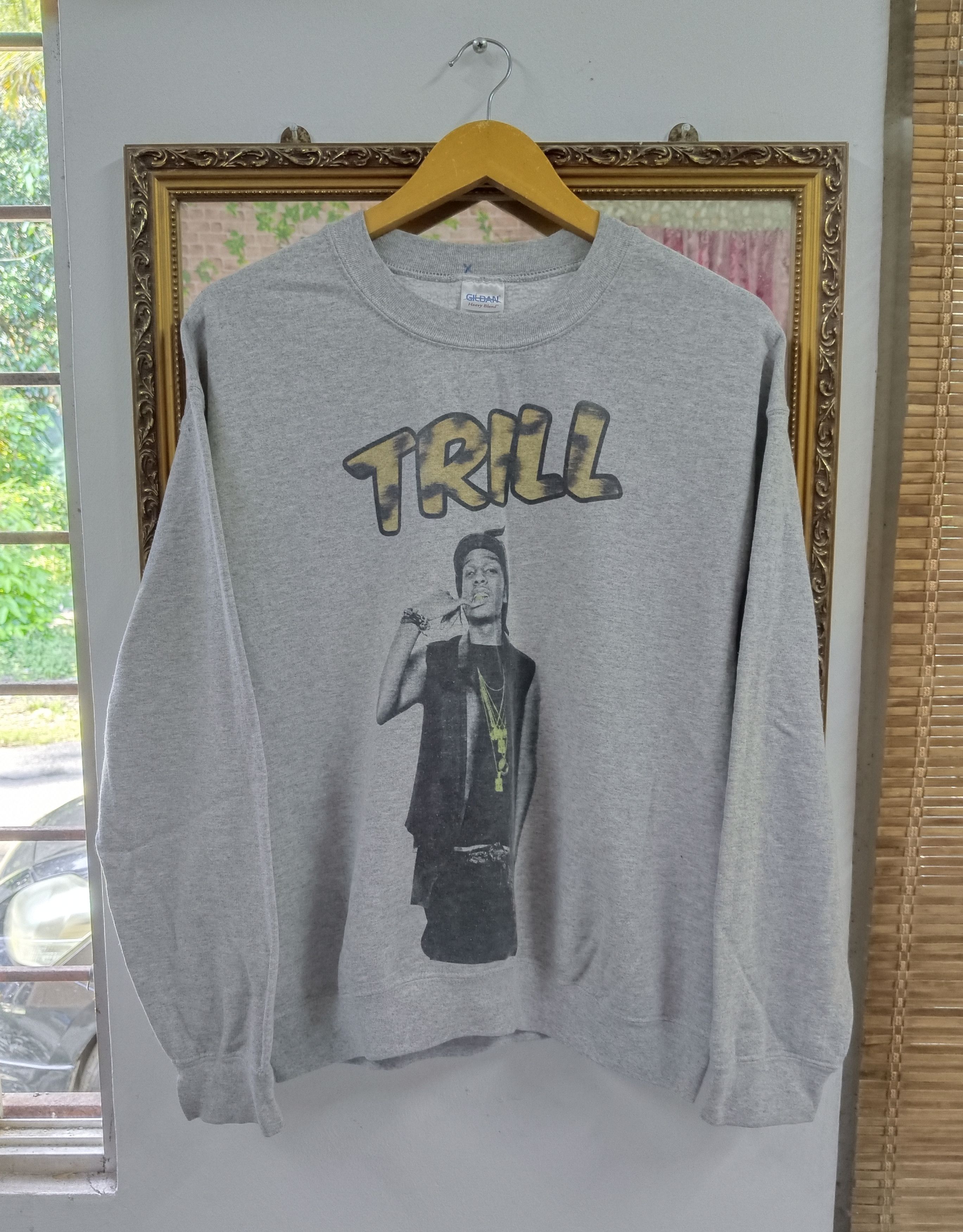 RAP TEES TRILL SWEATSHIRT