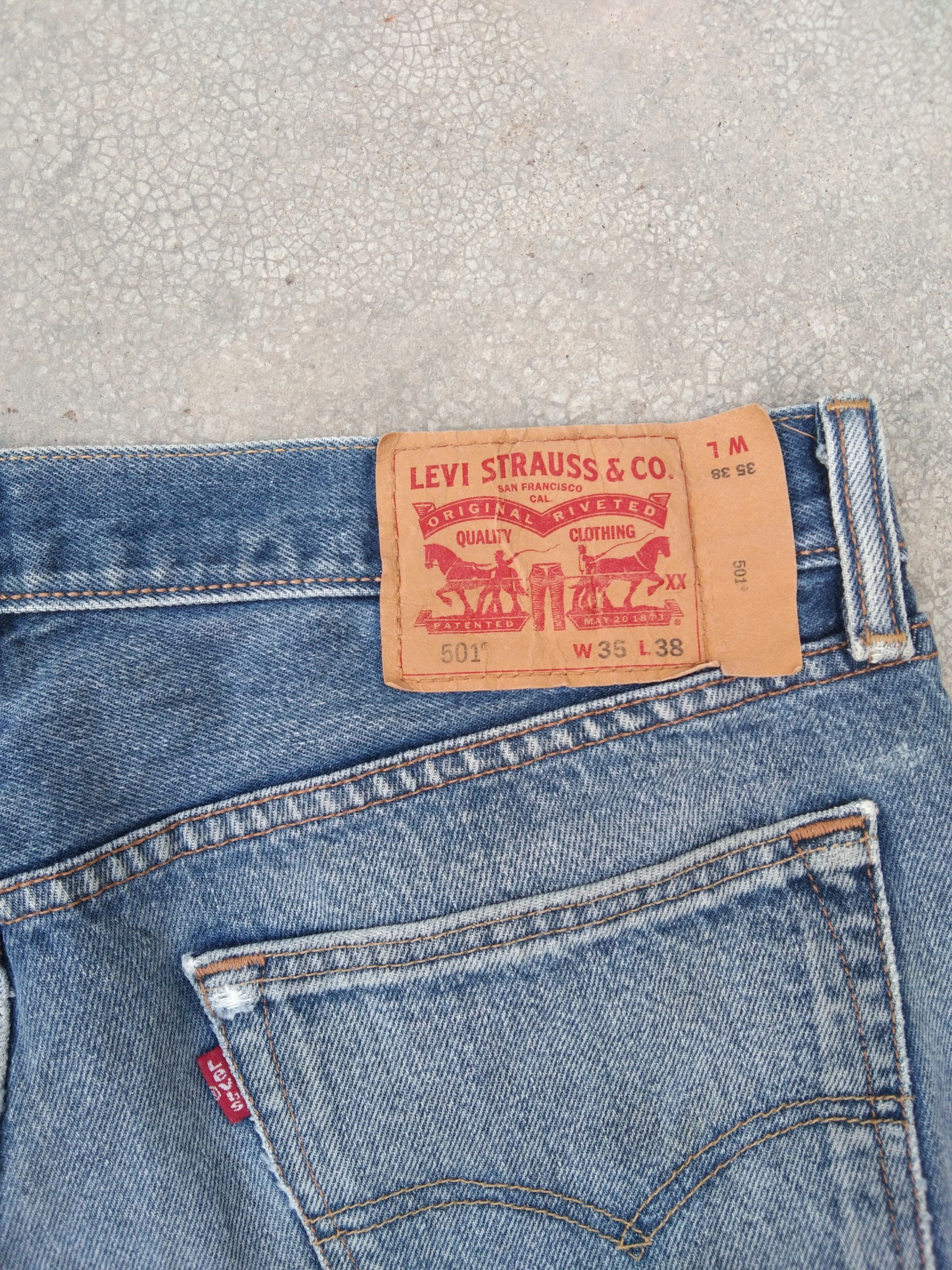 Levi's × Vintage Vintage Levis 501 Distressed Jeans 34x36 Size US 34 / EU 50 - 3 Thumbnail