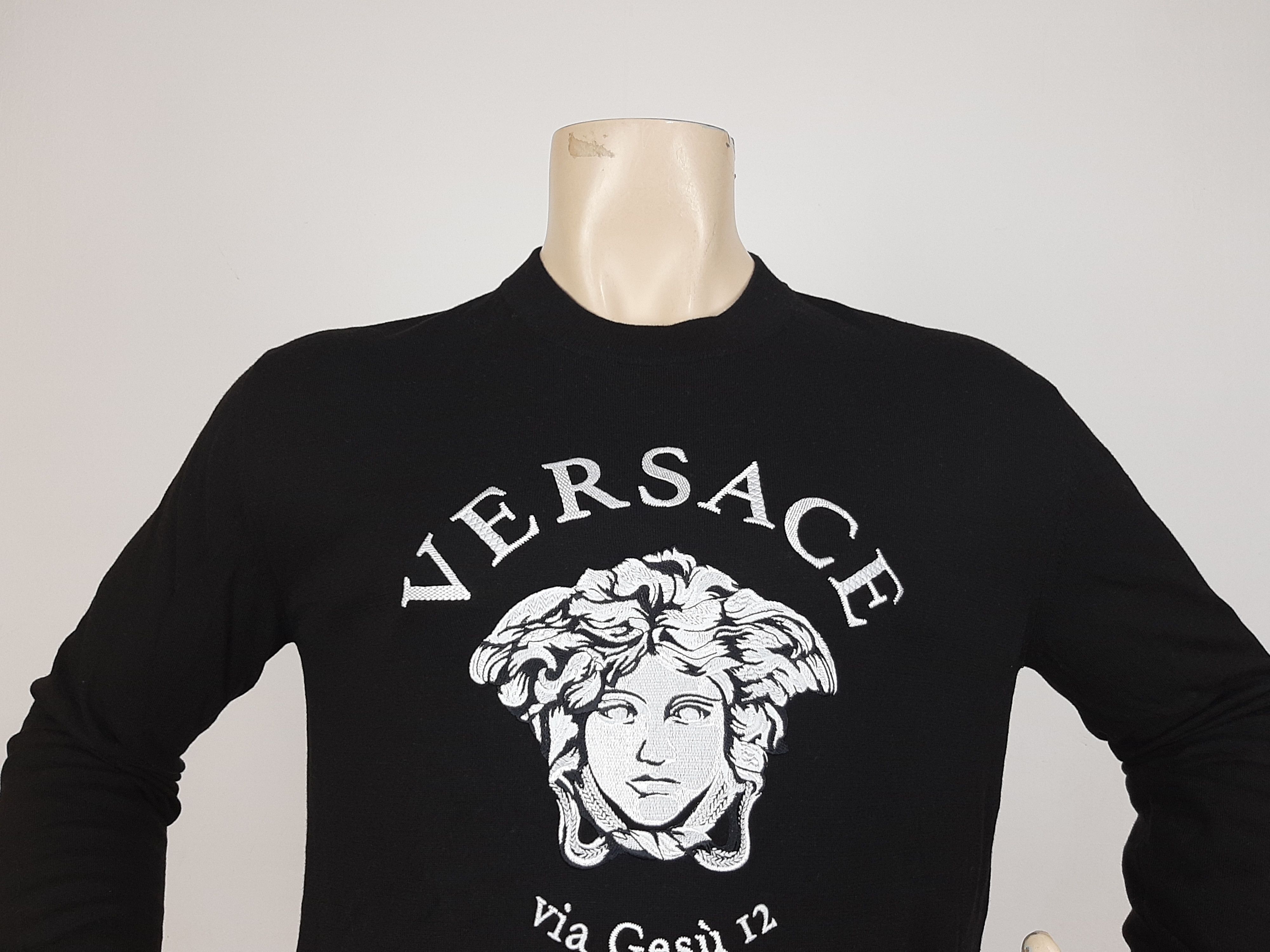 Versace Versace Medusa Via Gesu Milano Sweater Black Men's Size 52 L Size US L / EU 52-54 / 3 - 6 Thumbnail