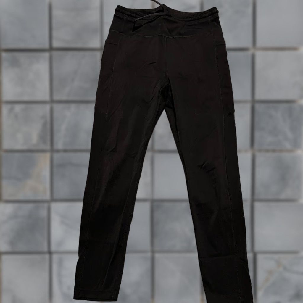 Vintage Zyia Active Pants Womens 6/8 Black Jogger Crop Performance Pocket Size 28" / US 6 / IT 42 - 1 Thumbnail