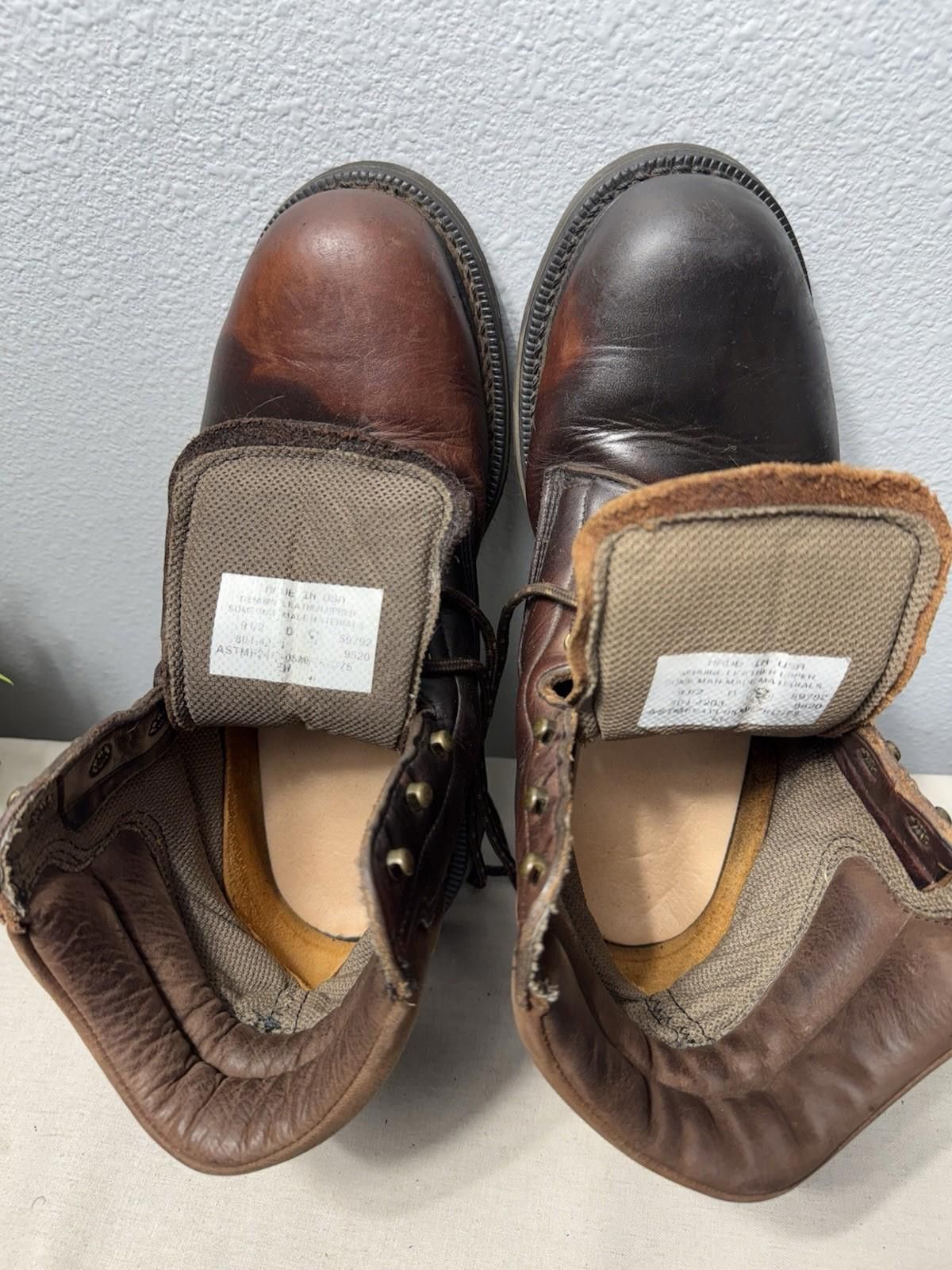 Thorogood Thorogood Steel Toe Work Boot Men's 9.5 D Leather Size US 9.5 / EU 42-43 - 7 Thumbnail