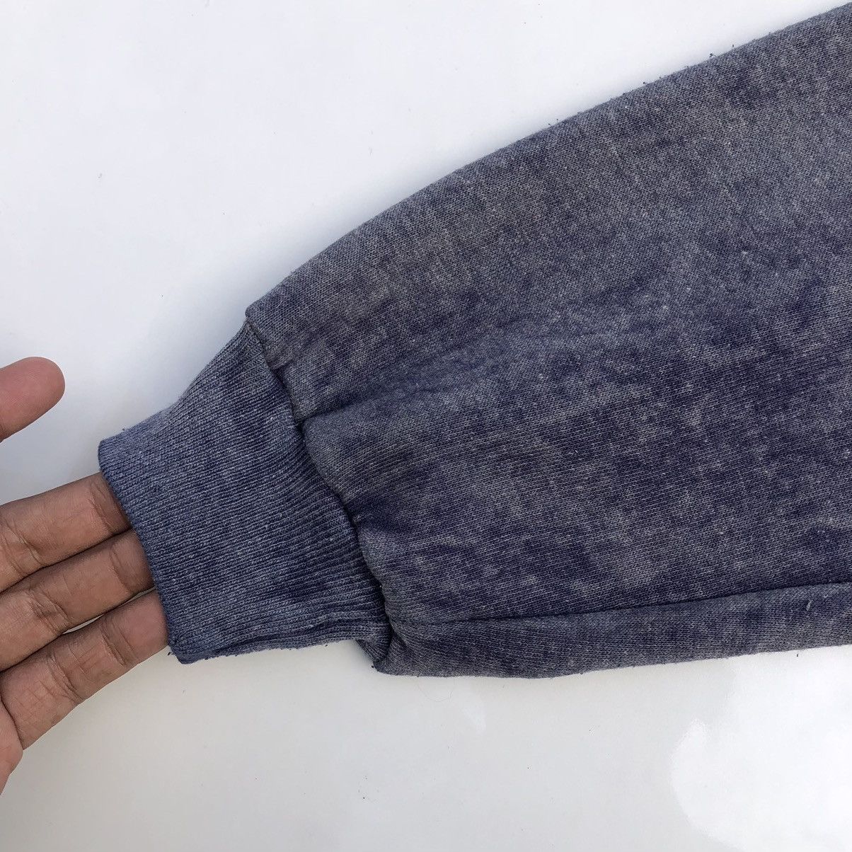 Vintage Vintage 80s Sun Faded UCSB Sweatshirts Made in USA 🇺🇸 Size US M / EU 48-50 / 2 - 10 Thumbnail
