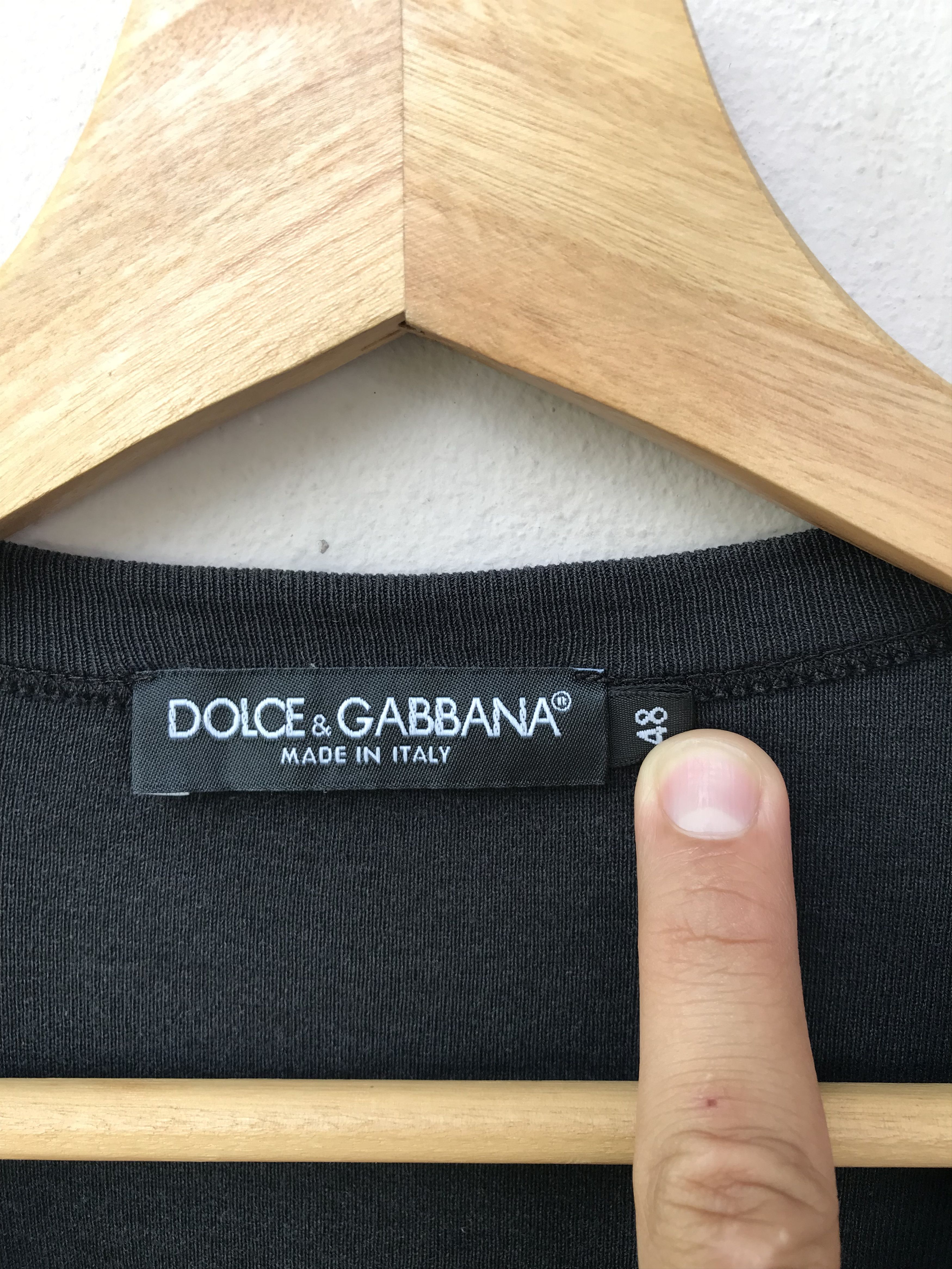 Dolce & Gabbana Dolce Gabbana V Neck Plain Tee Size US M / EU 48-50 / 2 - 6 Thumbnail
