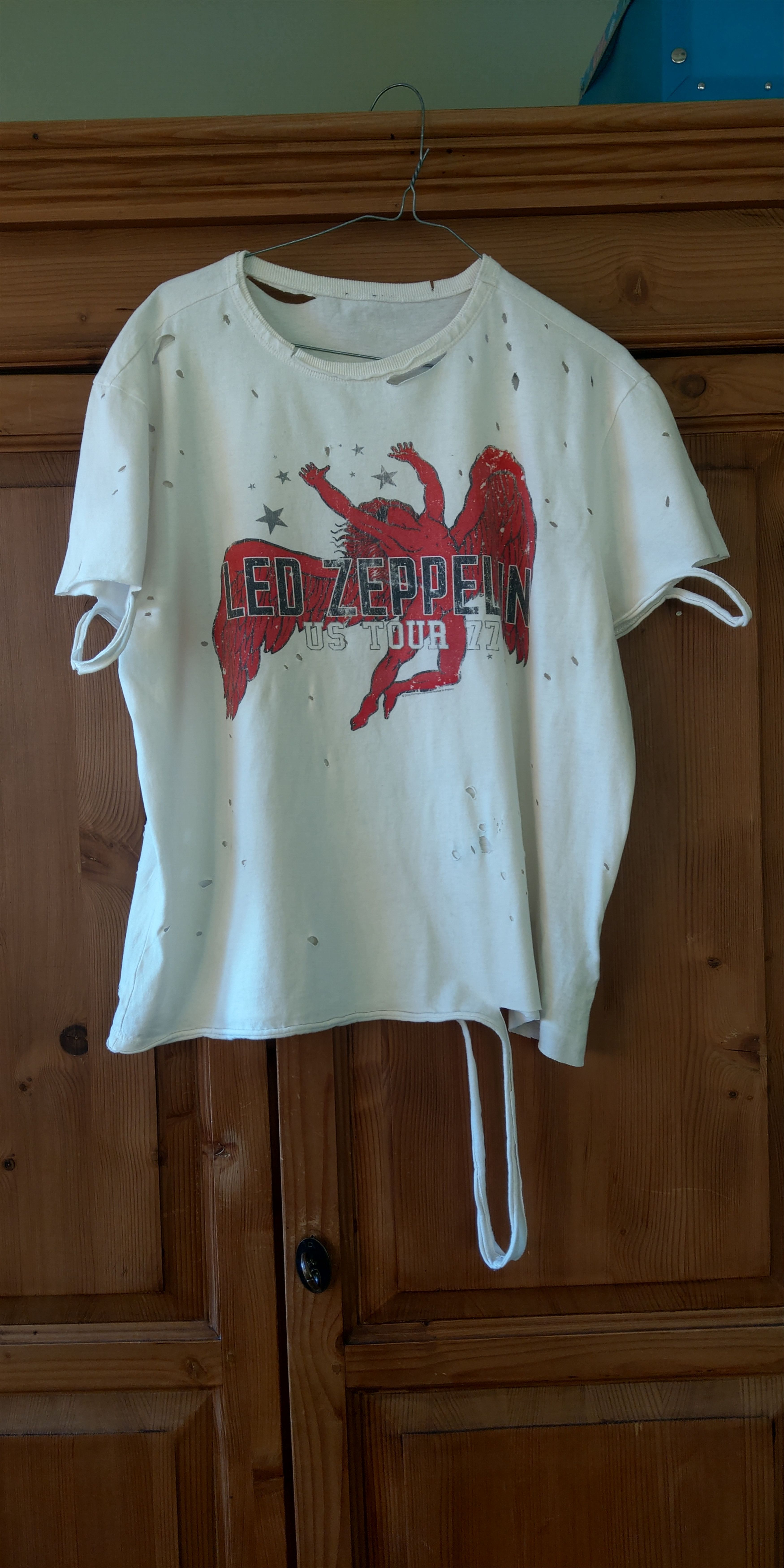 Band Tees Led Zeppelin Custom Distressed T-shirt Size US L / EU 52-54 / 3 - 15 Thumbnail