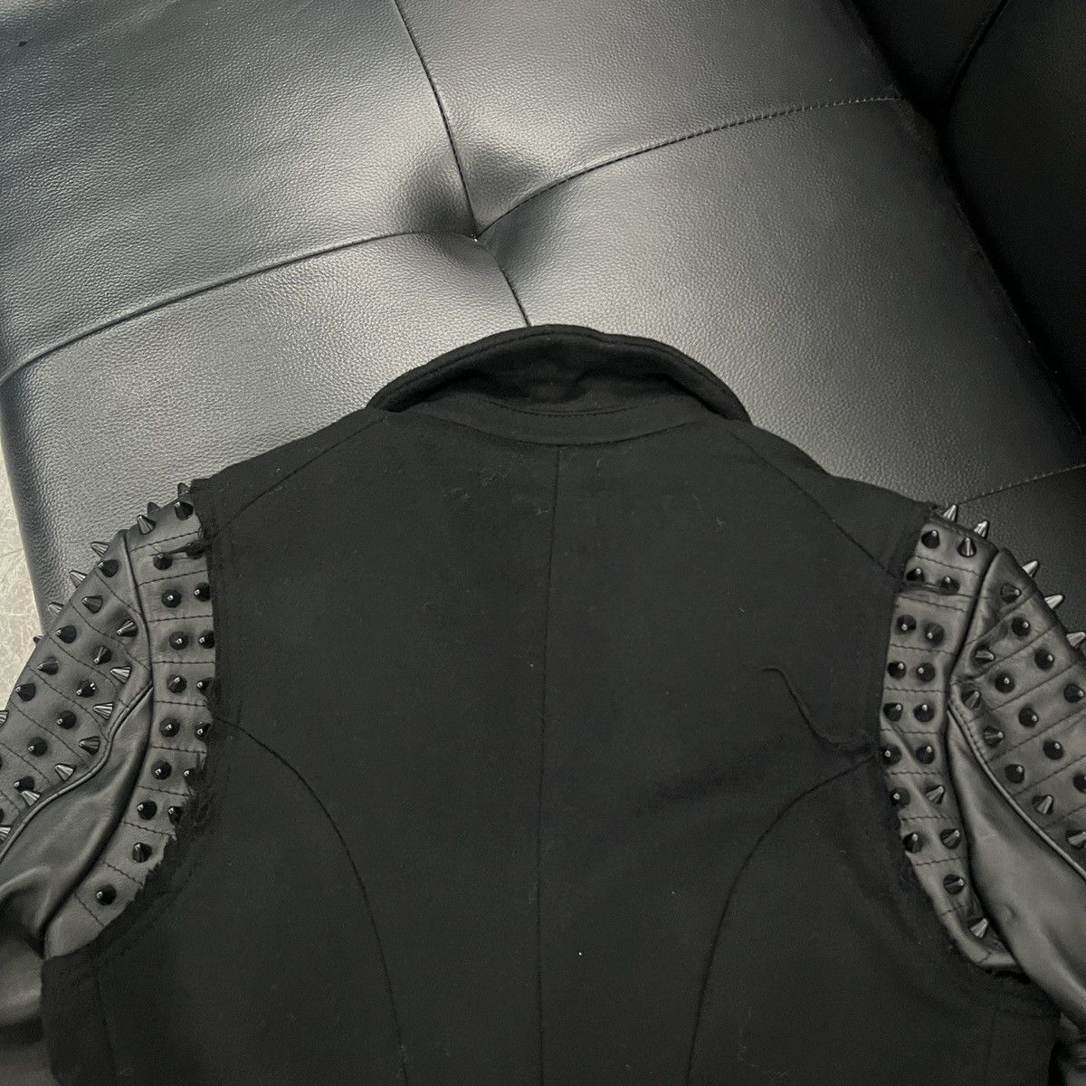 99%IS- 99%IS- AW13 Runway Studded Double-Breasted Coat Size US M / EU 48-50 / 2 - 18 Thumbnail