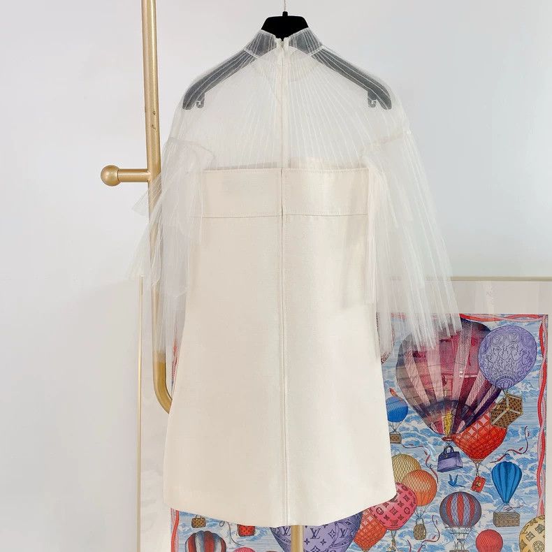 Valentino Valentino Creamy white mesh dress Size XS / US 0-2 / IT 36-38 - 2 Thumbnail