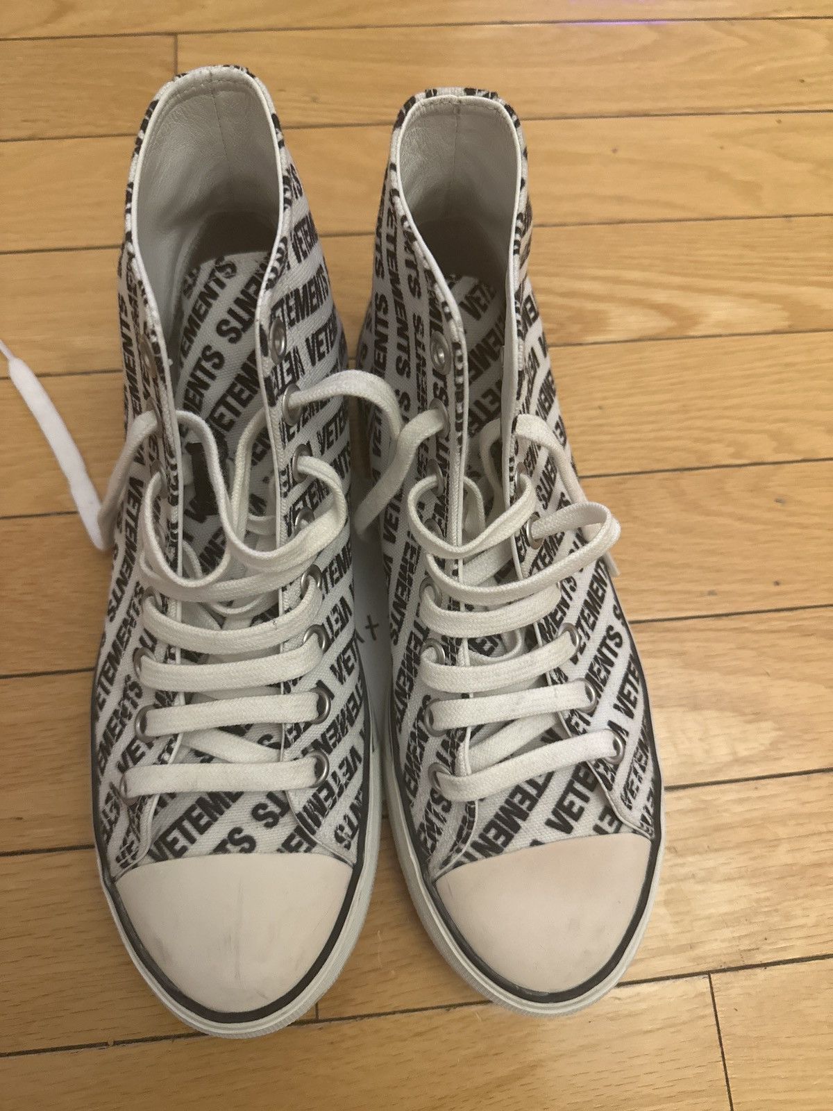 Vetements Vetements high top sneakers Size US 6 / EU 39 - 6 Thumbnail