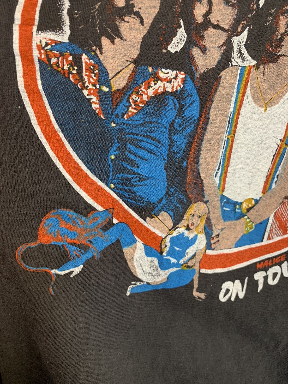 Band Tees × Vintage *RARE* Vintage 1980 Nazareth Malice In Wonderland Tour Shirt Size US L / EU 52-54 / 3 - 5 Thumbnail