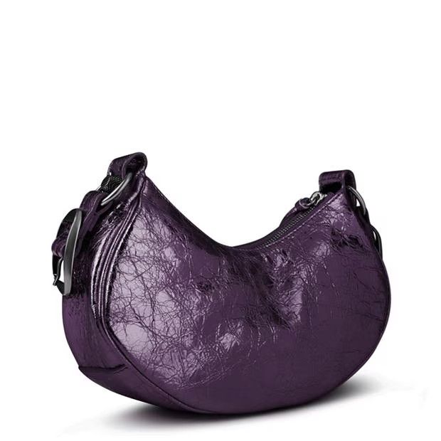 Balenciaga o1g2r1mq0924 Size: OS / Shoulder Bag in Dark Purple Size ONE SIZE - 2 Thumbnail