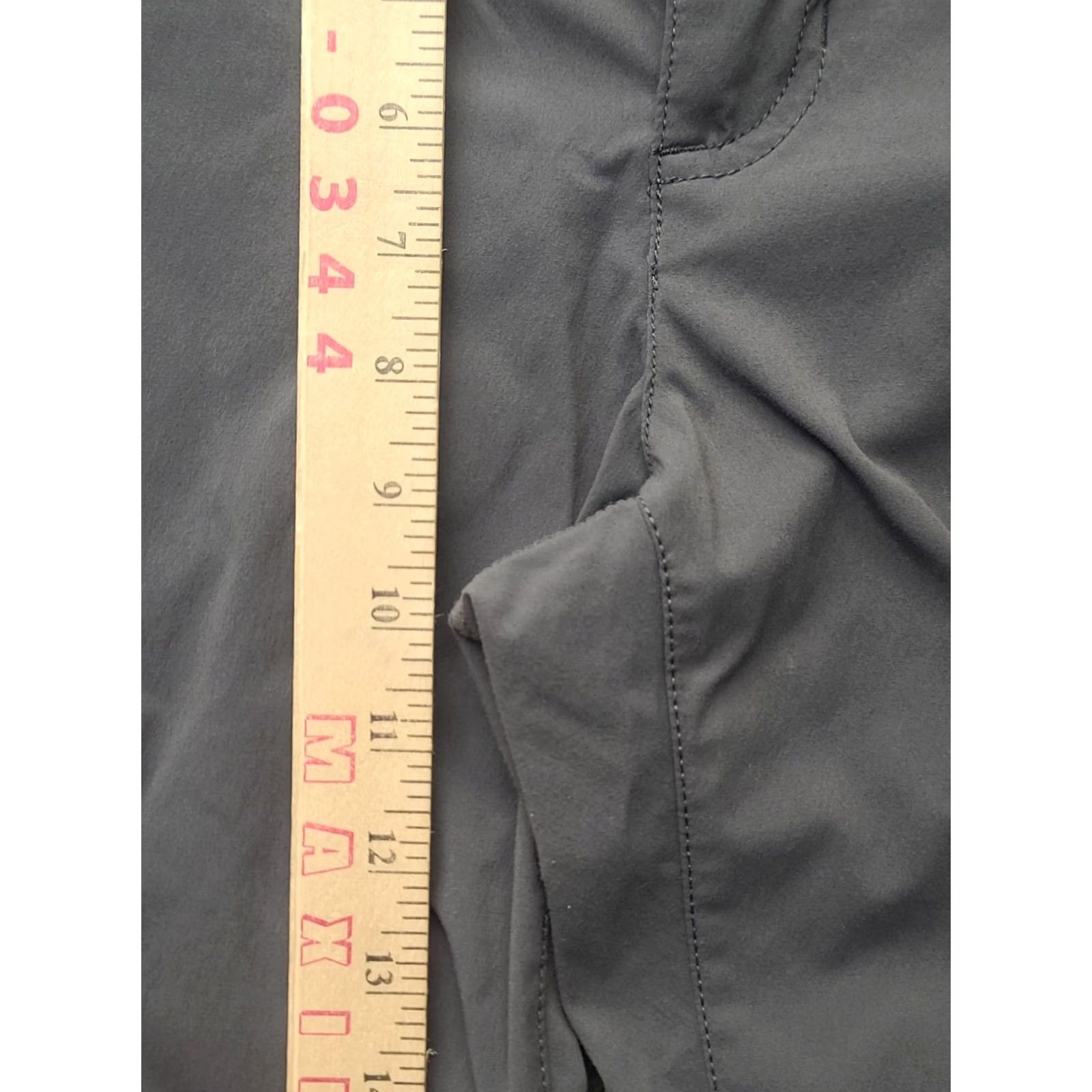 Eddie Bauer Eddie Bauer Pants Womens 10x32 Travex Horizon Convertible Hiking Gorpcore Shirt? Size 32" / US 10 / IT 46 - 4 Thumbnail