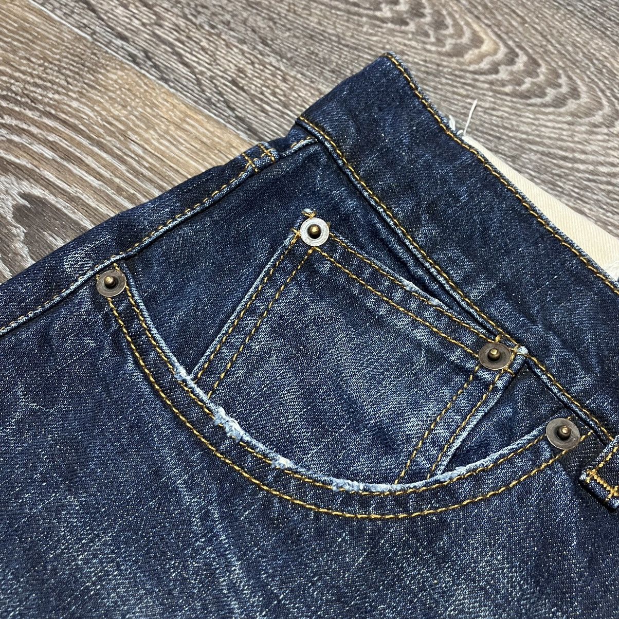 November NOVEMBER Tomorrow Distressed Denim Washed Dark Blue Jeans Size US 31 - 6 Thumbnail
