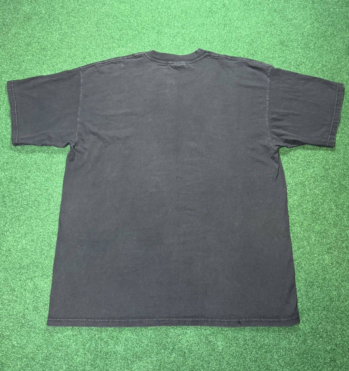 Band Tees × Vintage Vintage Y2K Heavy Liquid Rare Band T Shirt Stoner Rock Size US XL / EU 56 / 4 - 4 Thumbnail