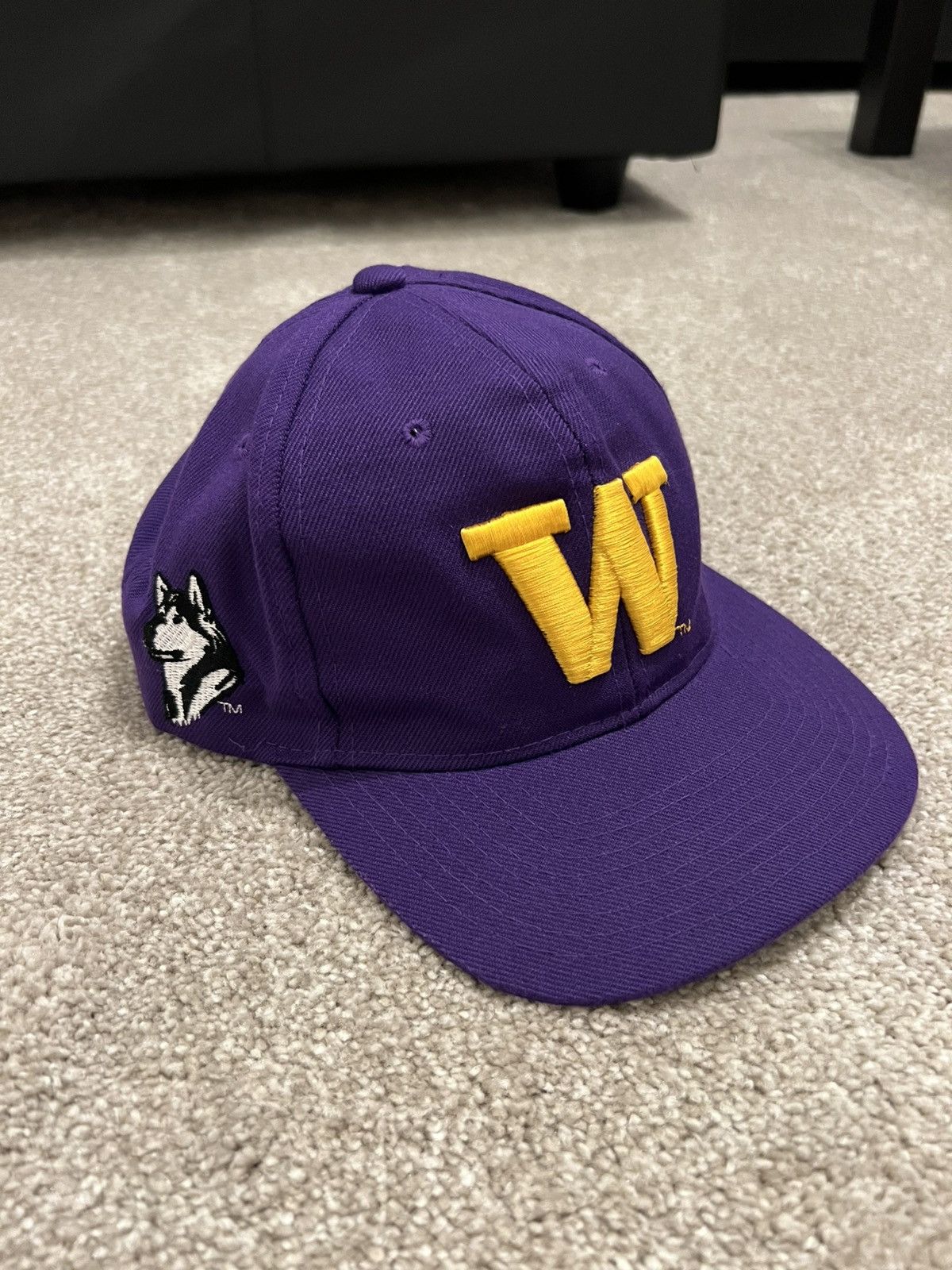 Other Washington Huskies Vintage Hat Size ONE SIZE - 1 Thumbnail