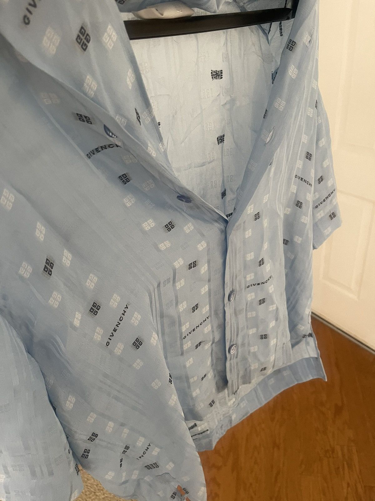 Givenchy BOXY FIT SHIRT W/ HAWAIIAN COLLAR - NAVY/LIGHT BLUE