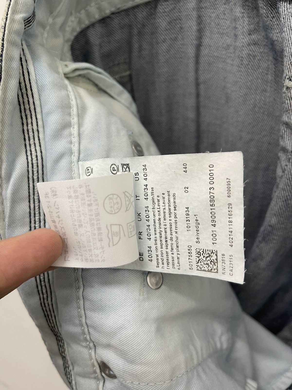 Hugo Boss Rare HUGO BOSS Selvedge Denim Size US 40 / EU 56 - 19 Thumbnail