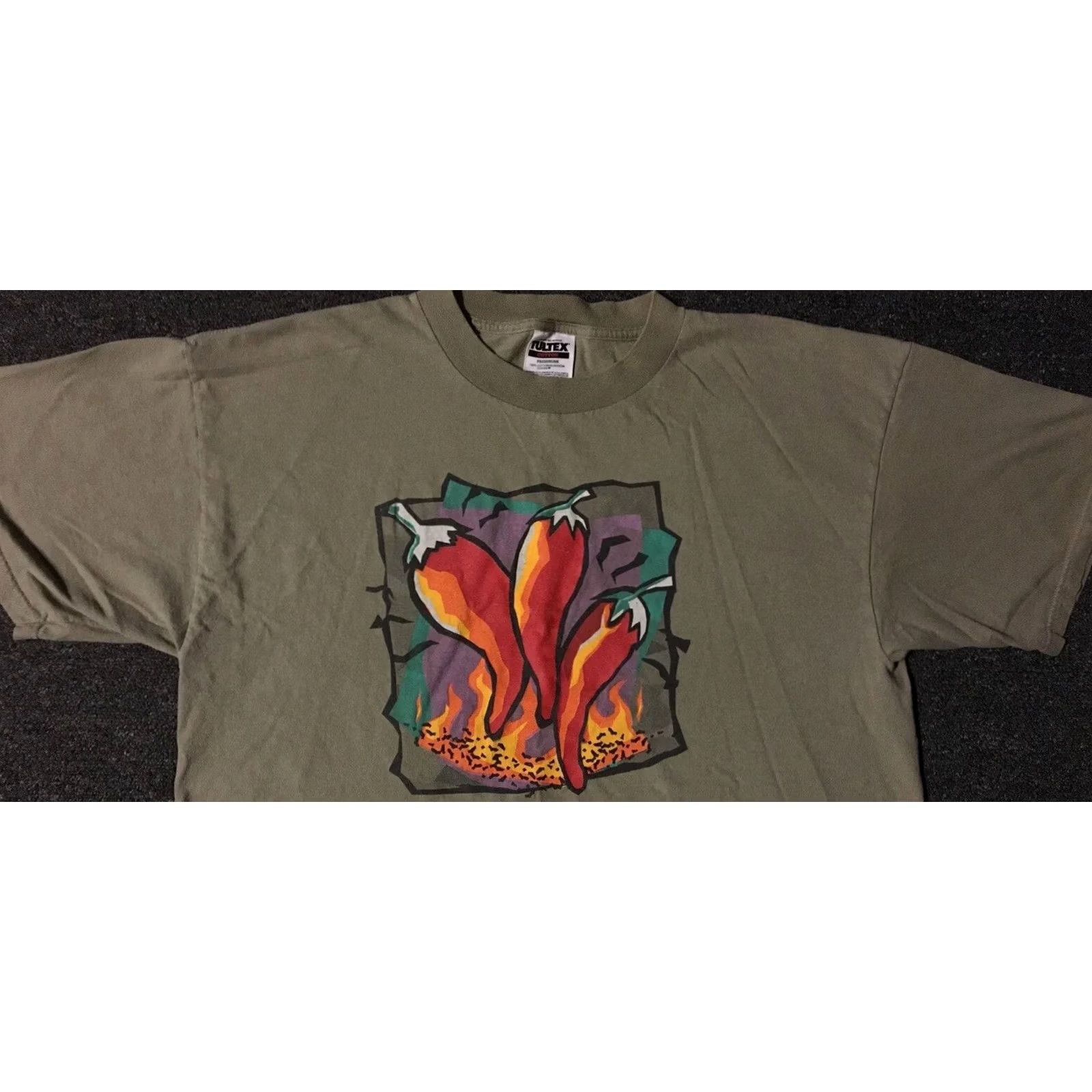 Vintage Vintage 90s Chili Pepper Faded Distress Shirt XL Flames Fire Skate Surf Grunge Punk Size US XL / EU 56 / 4 - 4 Thumbnail