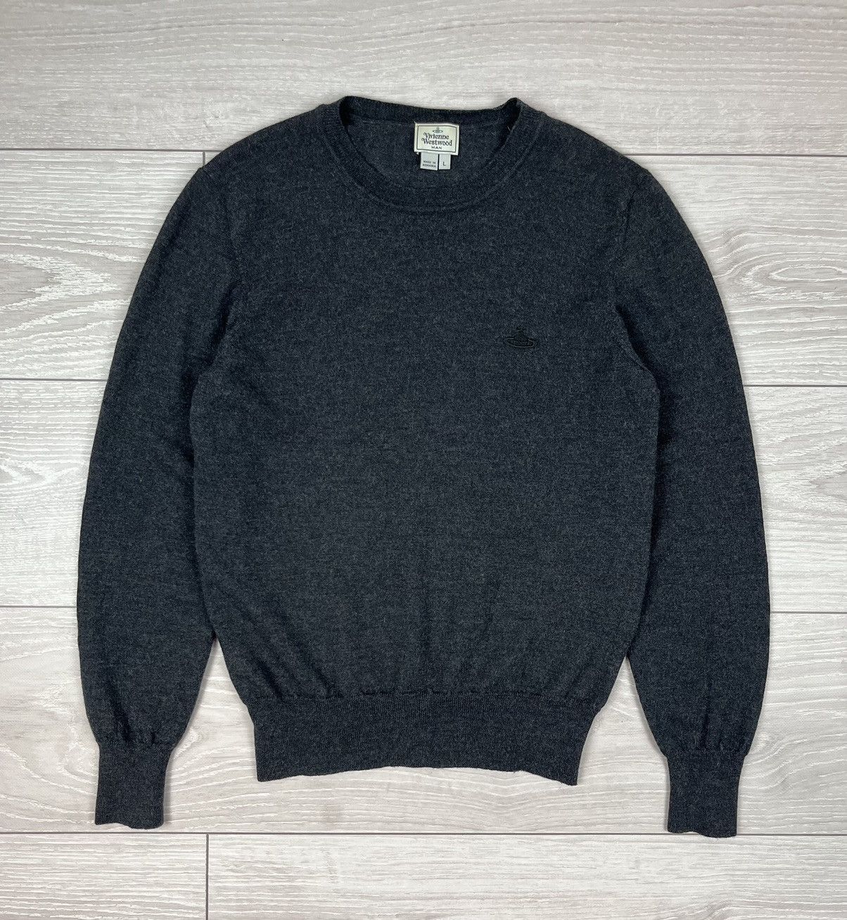 Vivienne Westwood Vivienne Westwood 100% Wool Grey Logo Sweater Size US L / EU 52-54 / 3 - 1 Thumbnail