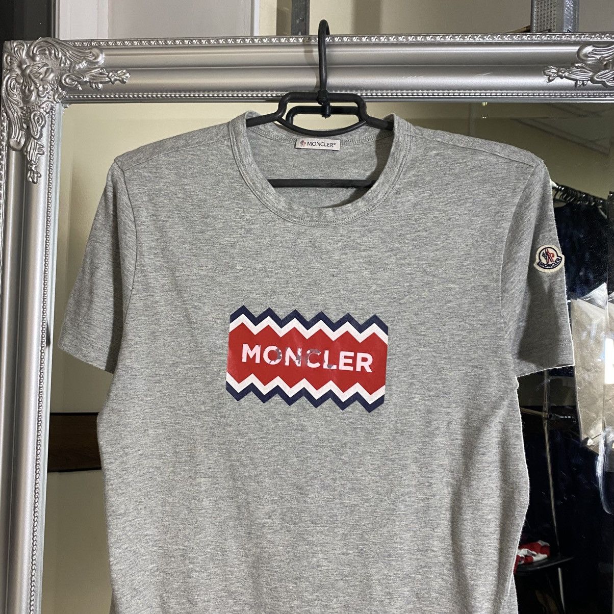 Moncler Moncler t Shirt Big Logo Size US S / EU 44-46 / 1 - 2 Thumbnail
