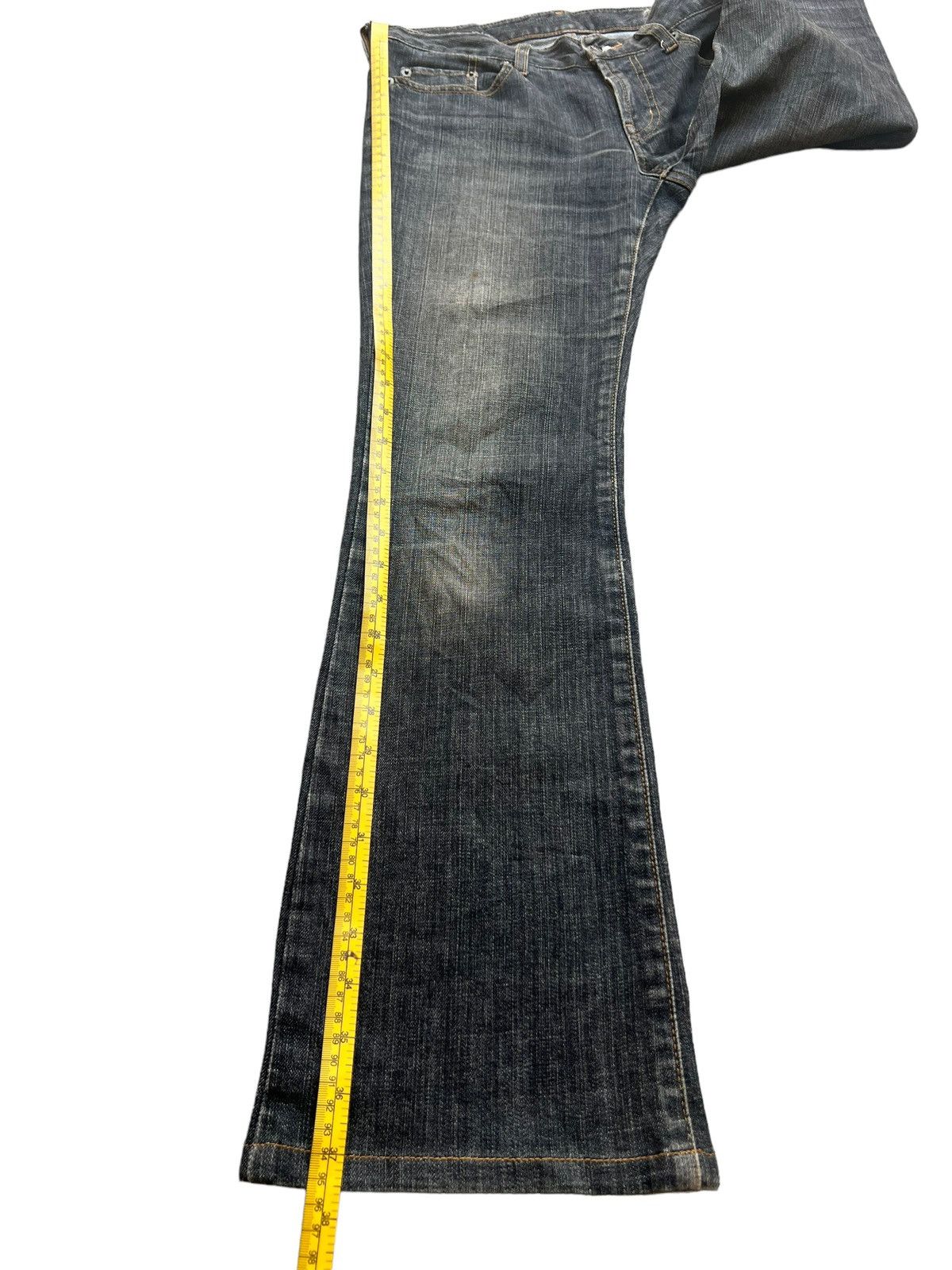 Uniqlo Uniqlo Black Low Rise Bootcut Flare Denim Jeans 30x29 Size 30" / US 8 / IT 44 - 11 Thumbnail