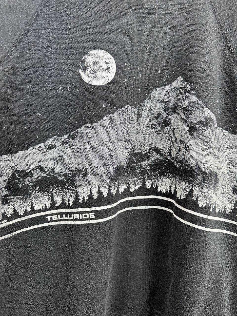 Hanes Vintage 80s Hanes Telluride Graphic Sweatshirt Moon Mountain Size US S / EU 44-46 / 1 - 9 Thumbnail