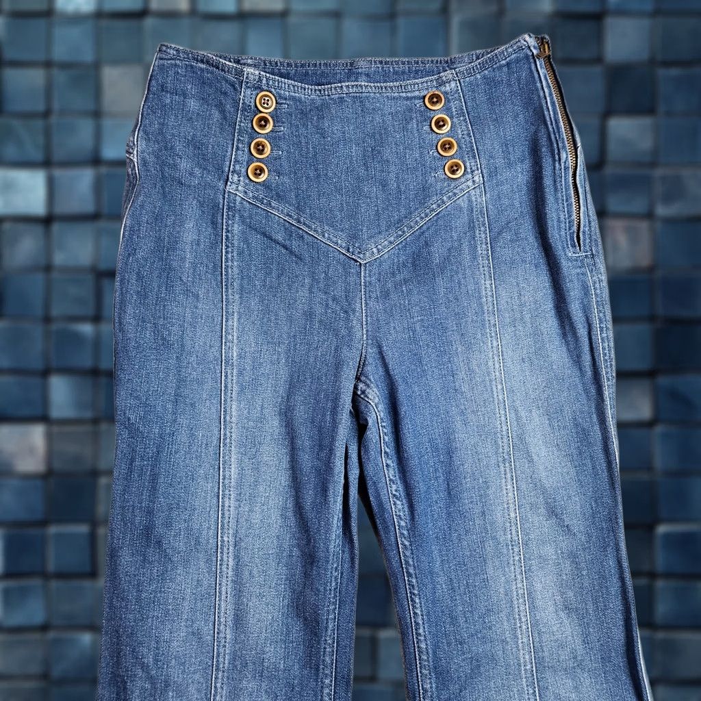 Vintage Pilcro Jeans Women’s Mid Rise Button Front Flare Size 28 Blue Denim 5-Pocket Regular Fit Vintage No N/A Size 28" / US 6 / IT 42 - 1 Thumbnail
