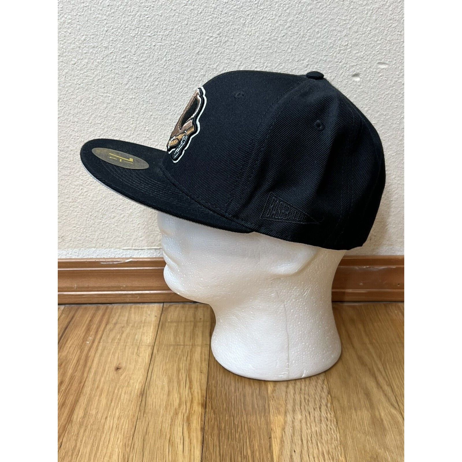 Other Baseballism Drooling Dog Baseball Fitted Hat Size 7 1/4 Size ONE SIZE - 4 Thumbnail