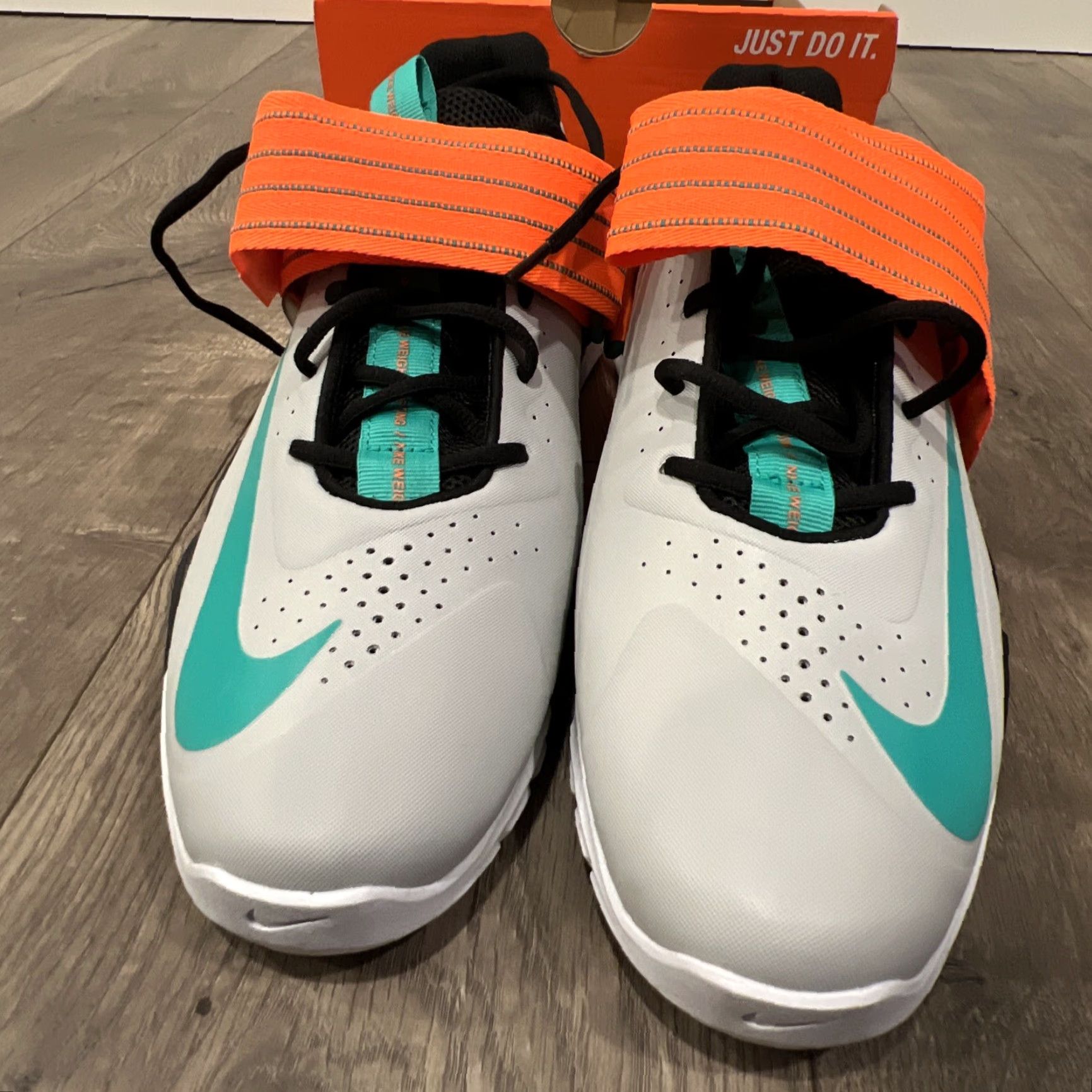 Nike Nike Savaleos Sneaker CV5708-083 Gray Emerald Men’s 13 US Size 13 Nike Savaleos 2019 Shoes Mens Gray Emerald Black Orange 2019 2022 Mens Size US 13 / EU 46 - 2 Thumbnail