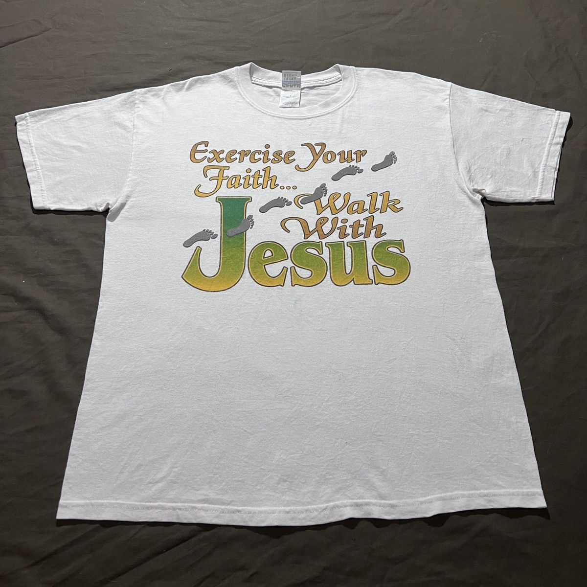 Vintage Vintage Y2K Walk With Jesus God Bible Holy Tee L Size US L / EU 52-54 / 3 - 2 Thumbnail