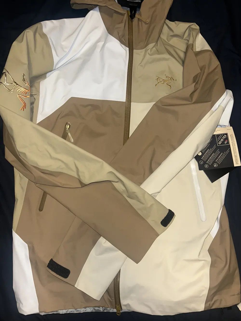Arc'teryx Arcteryx x Beams 2024 size medium jacket Size US M / EU 48-50 / 2 - 1 Thumbnail