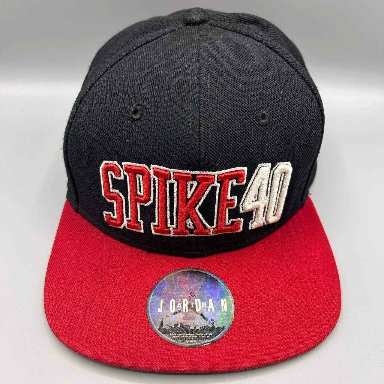 Jordan Brand Air Jordan Hat Men Embroidered Jumpman Spike 40 Snap Back Size ONE SIZE - 1 Thumbnail