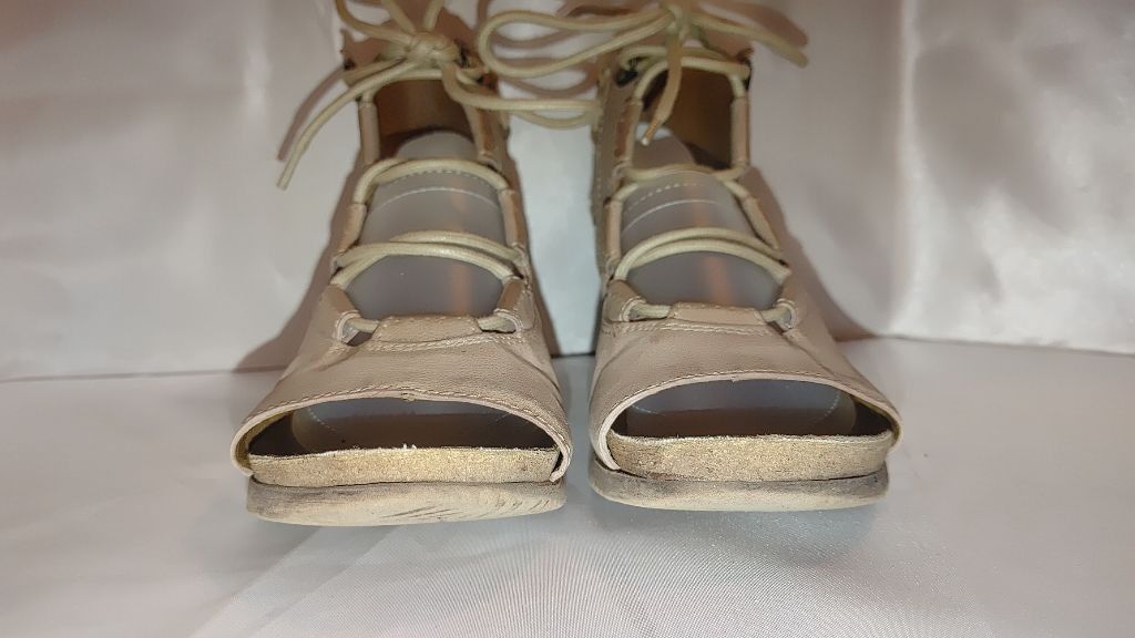 The Unbranded Brand Miz Mooz Satine Leather Lace Up Sandals Size 39 Size US 8.5 / IT 38.5 - 8 Thumbnail