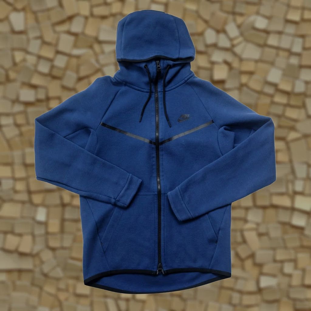 トップス 00s Rare NIKE Technical Ninja Hoodie y2k Nike Nike tech fleece vintage ninja zip-hoodie | Grailed