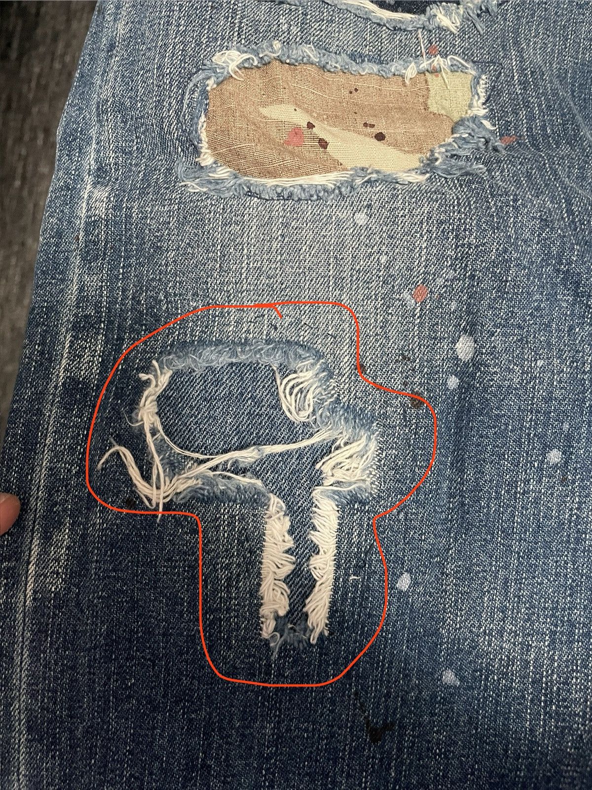 Sophnet. SOPHNET. / Damaged Jeans / 9543 - 1015 71.7 Size US 31 - 9 Thumbnail