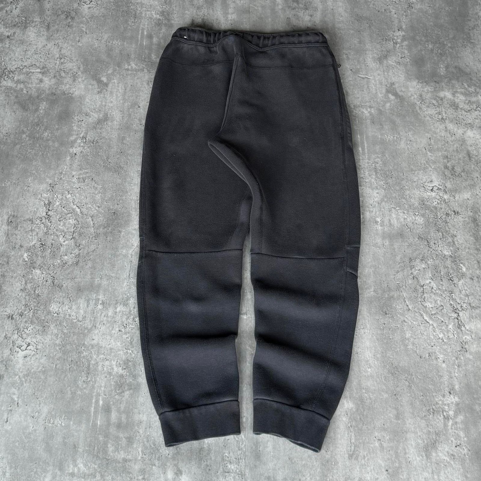 Nike × Nike ACG × Vintage Vintage Y2K Nike Tech Fleece Black Essential Sweatpants Size US 30 / EU 46 - 2 Thumbnail