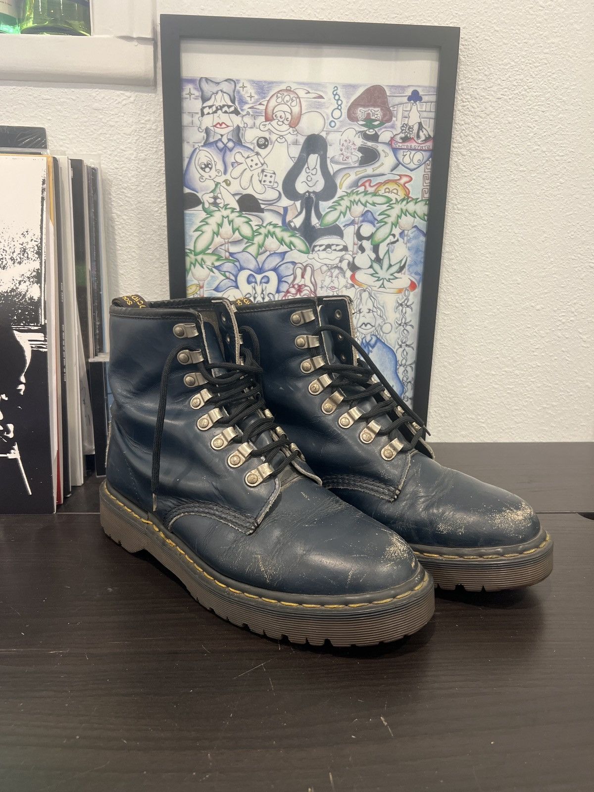 Shops doc martens 42