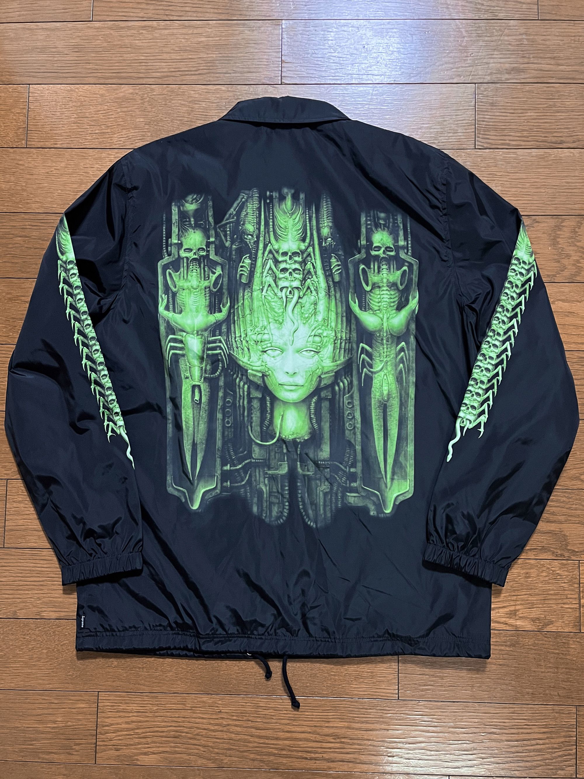 春夏新作 supreme Sweater Giger H.R. ニット/セーター